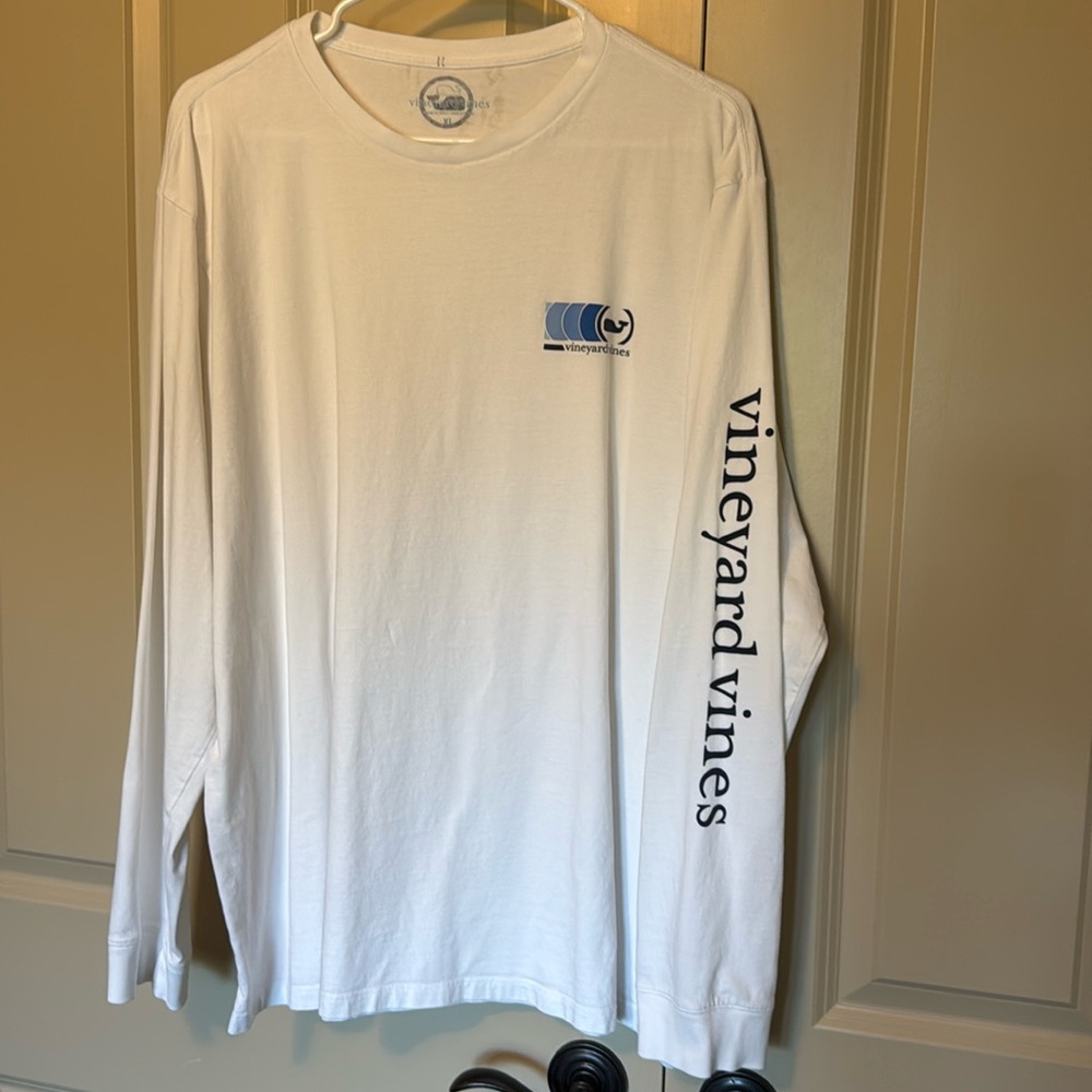 Men’s Vineyards Vines LS Tshirt